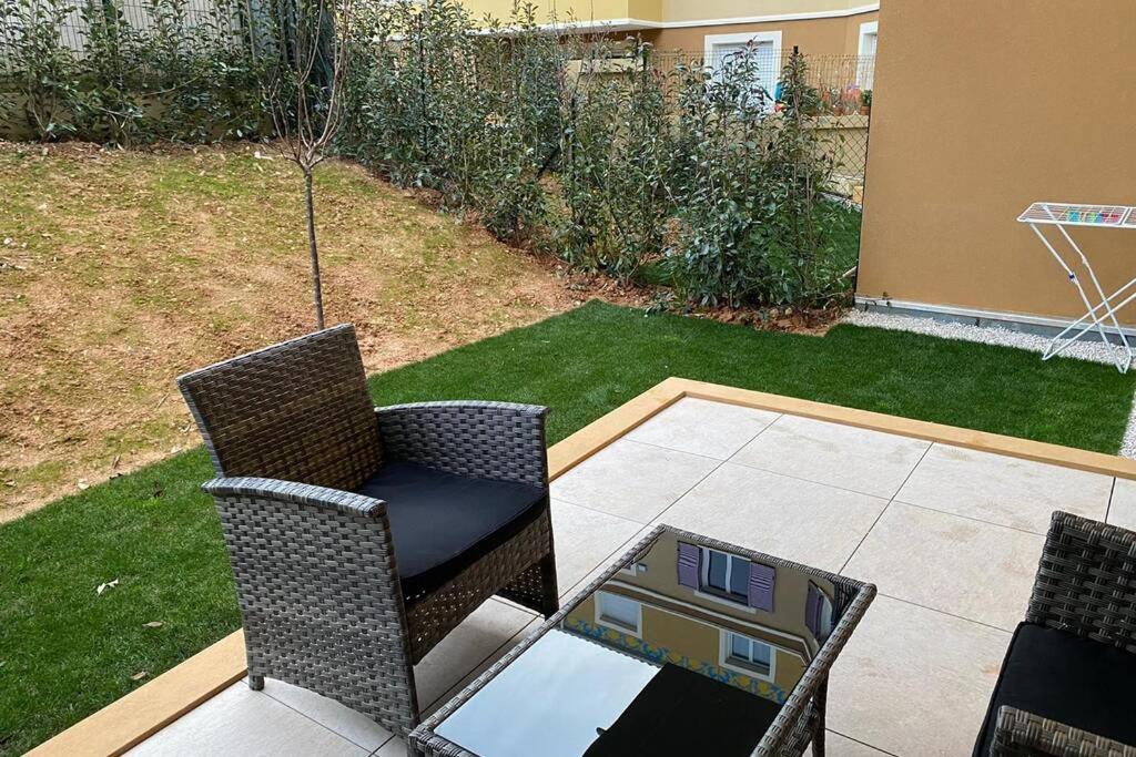 Apartmán Deux Pieces Moderne Et Chaleureux Saint-Laurent-du-Var Exteriér fotografie