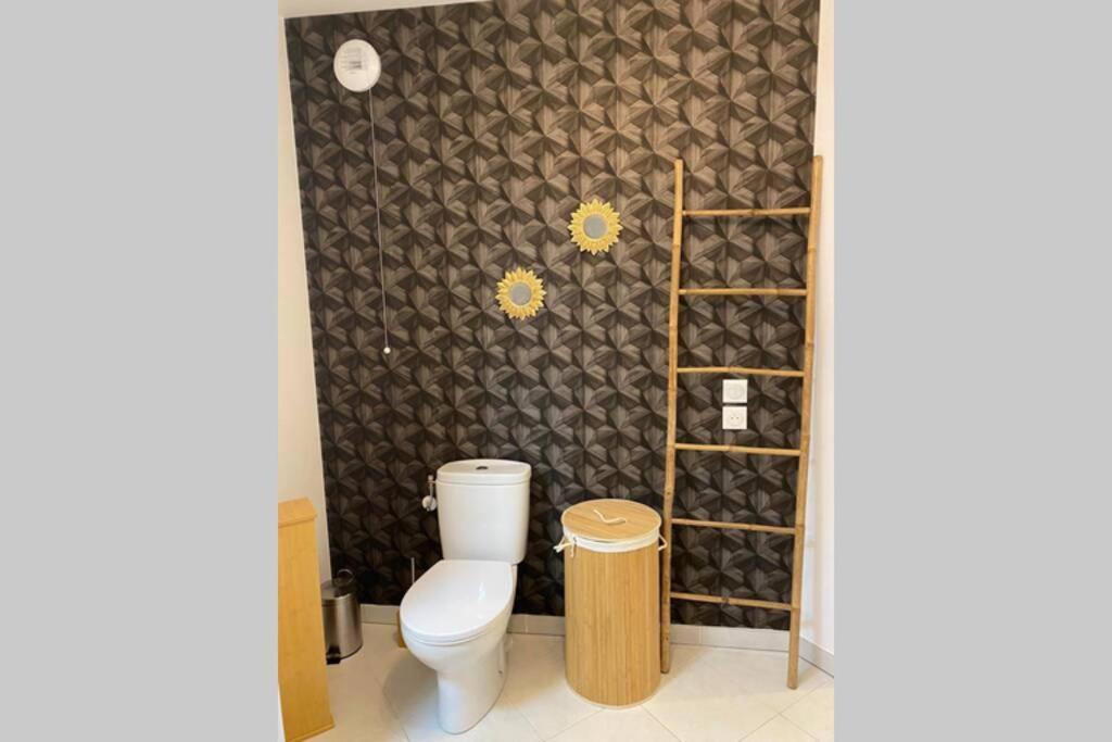 Apartmán Deux Pieces Moderne Et Chaleureux Saint-Laurent-du-Var Exteriér fotografie
